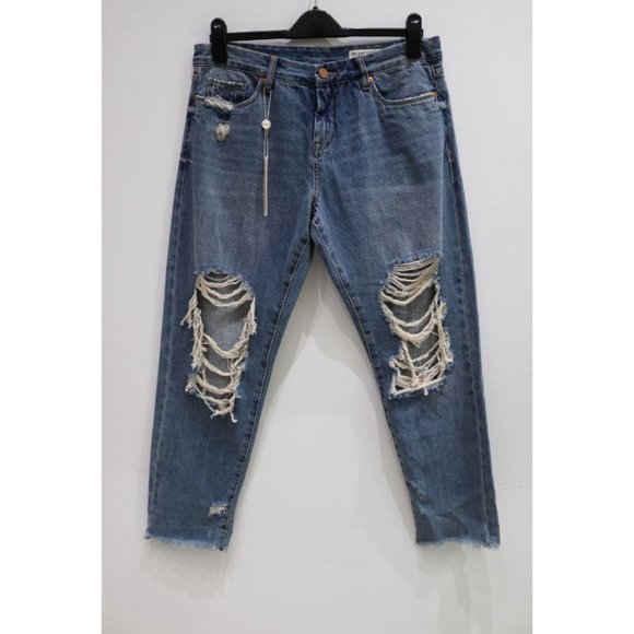 Blank NYC Destroyed Selvedge Jeans Women's  29 - Picture 1 of 11